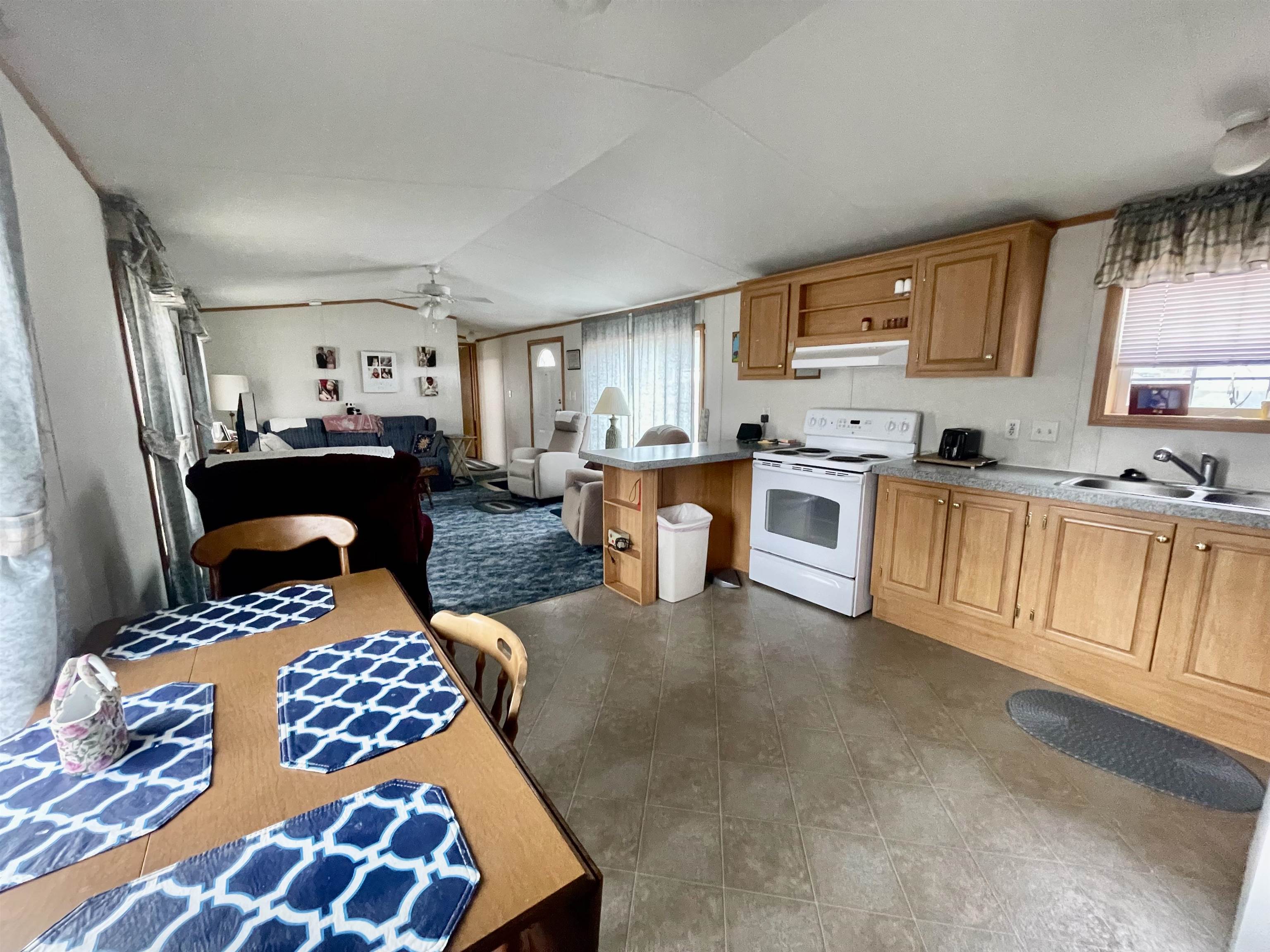 21 Daniel Drive Lyndon, VT 05851 - Photo 6 of 15