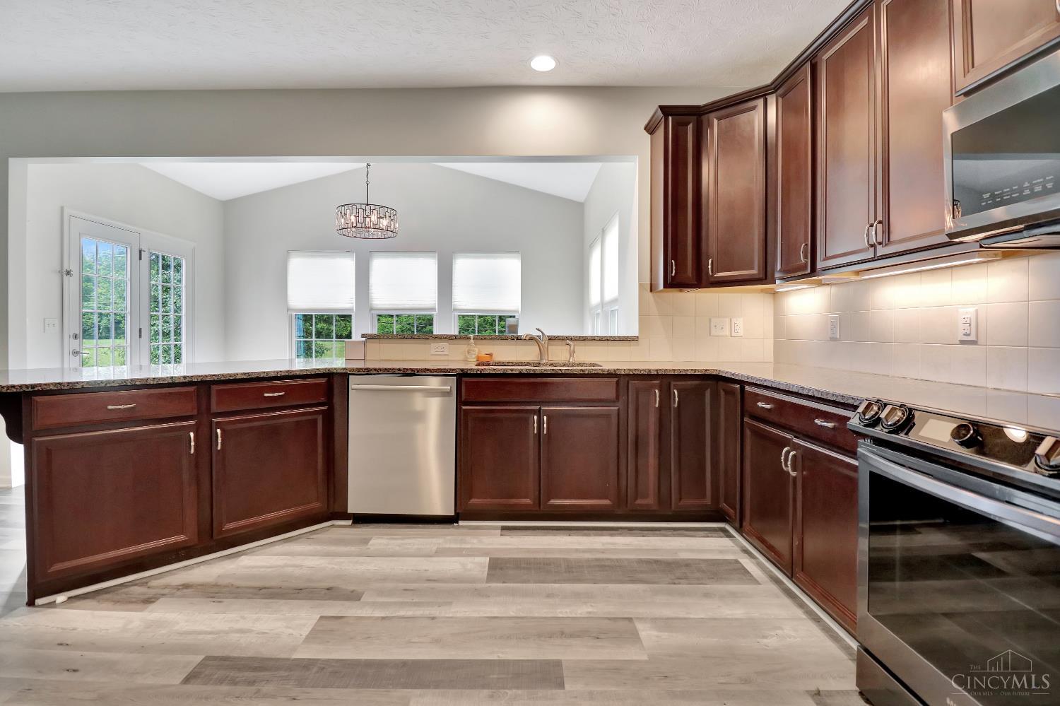 5100 River Ridge Lane Hamilton, OH 45011 - Photo 10 of 42