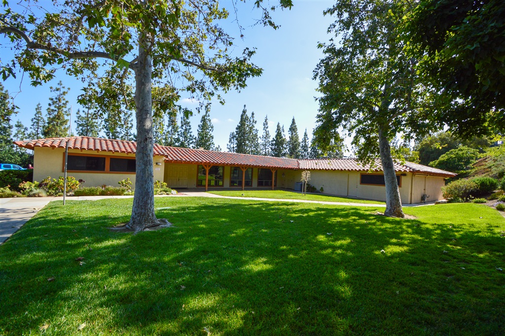 2325 Hyacinth Road Alpine, CA 91901 - Photo 21 of 23 CLUB HOUSE