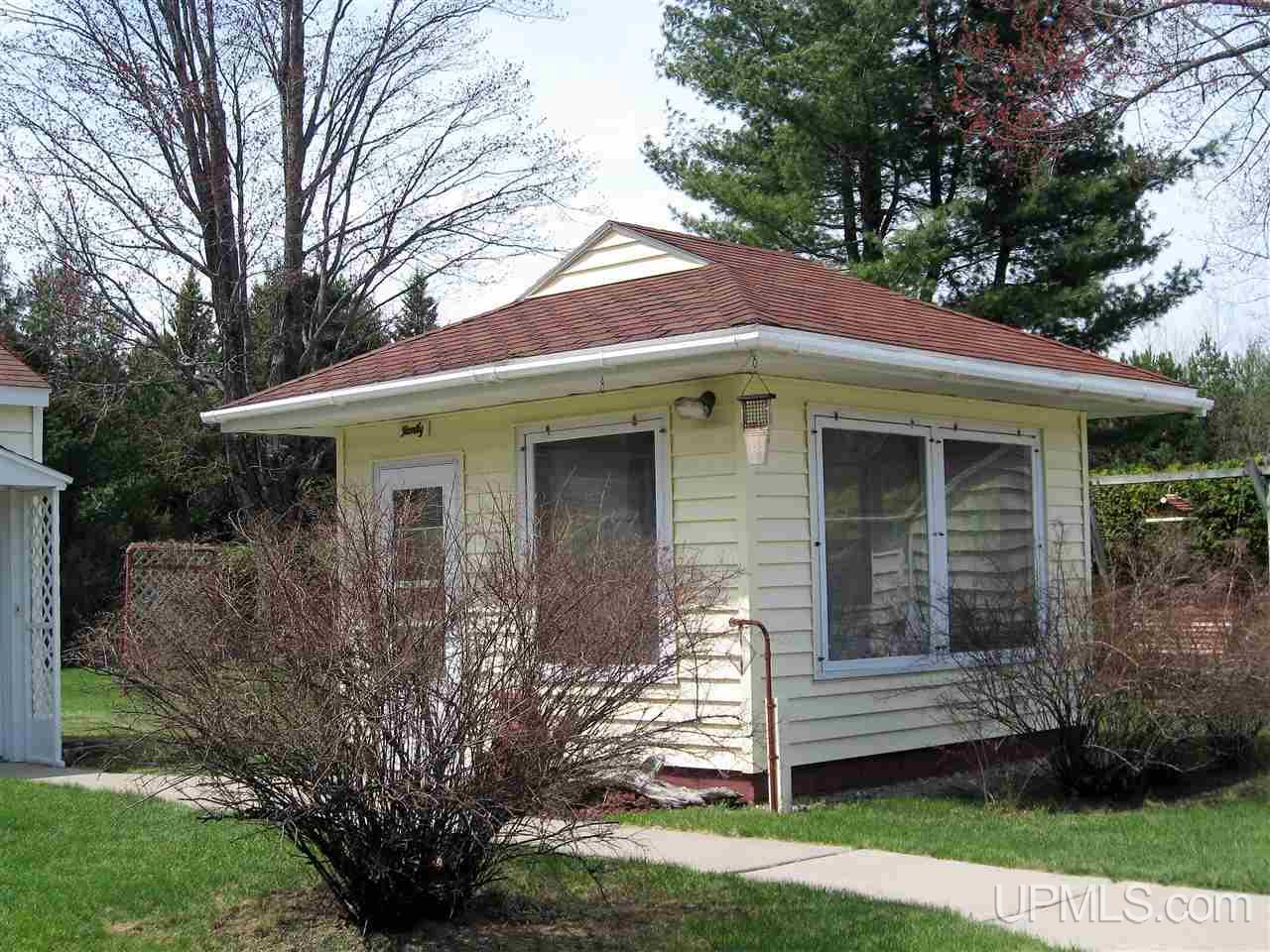 5258 17th Road Escanaba, MI 49829 - Photo 19 of 30