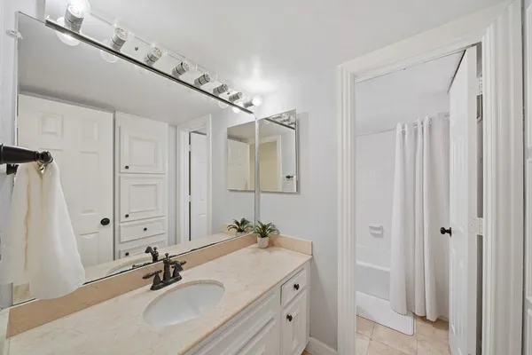 $349,900 | 12600 Melville Drive, Unit 226B, Montgomery, TX 77356