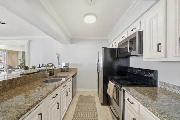 $349,900 | 12600 Melville Drive, Unit 226B, Montgomery, TX 77356
