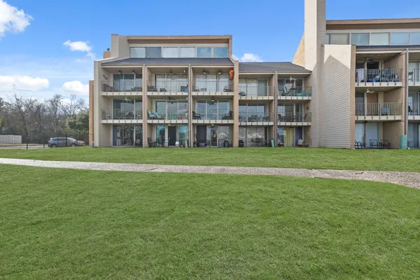 $349,900 | 12600 Melville Drive, Unit 226B, Montgomery, TX 77356