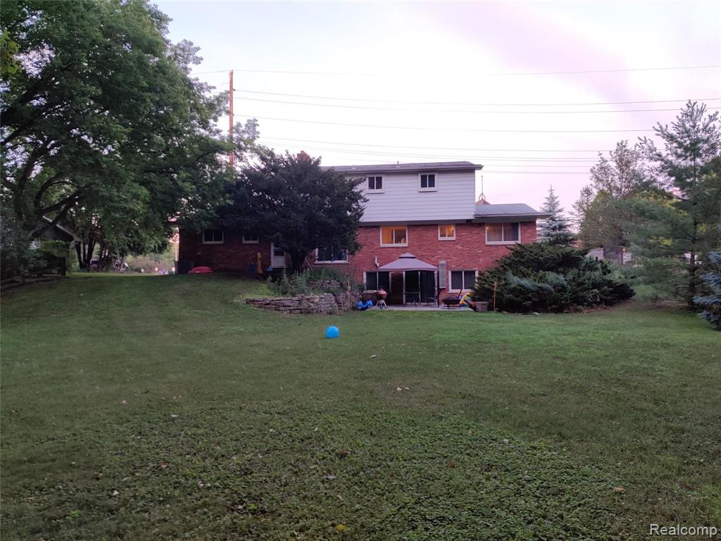 752 Old Perch Road Rochester Hills, MI 48309 - Photo 32 of 32