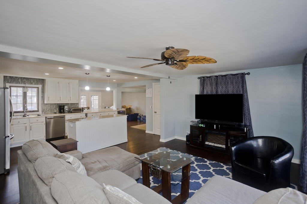 25 Gardens Drive Springfield, MA 01119 - Photo 18 of 40 Gallery Image 18