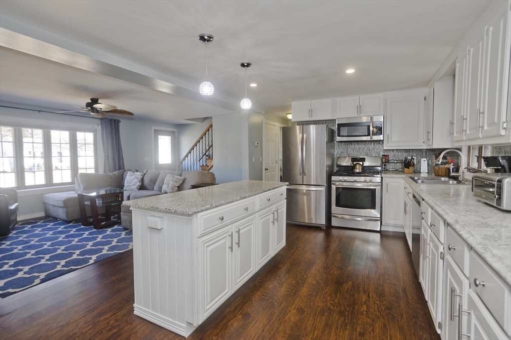 25 Gardens Drive Springfield, MA 01119 - Photo 10 of 40 Gallery Image 10
