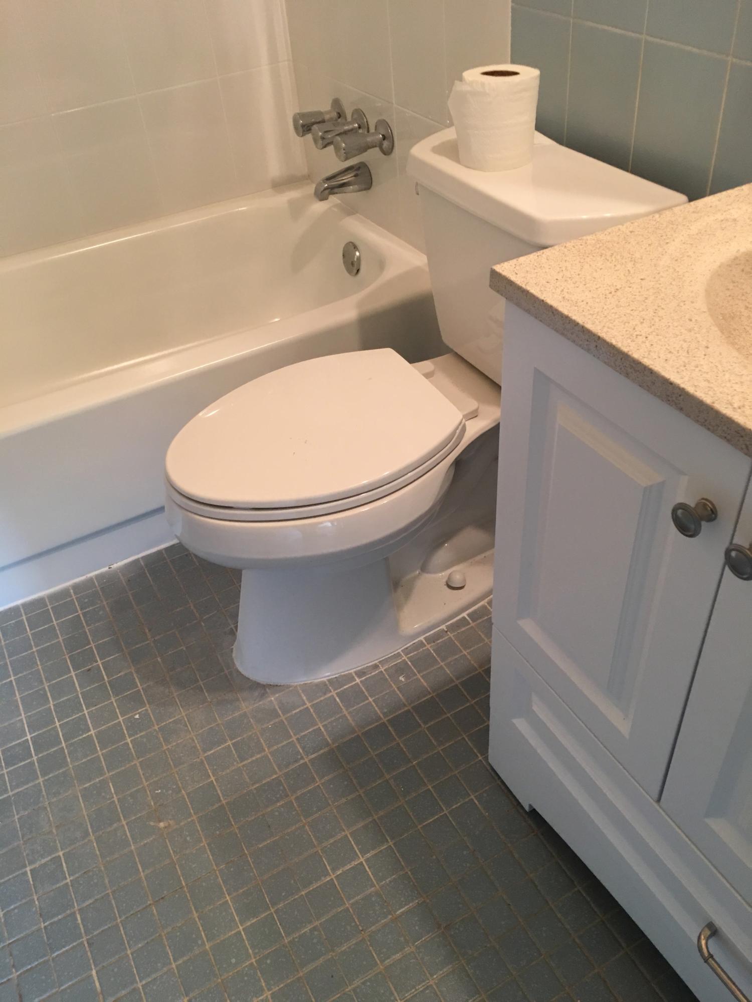 3464 Northwest 26th Avenue Boca Raton, FL 33434 - Photo 2 of 11 M Bathroom