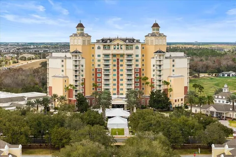$328,000 | 1114 Sunset View Circle, Unit 402, Reunion, FL 34747
