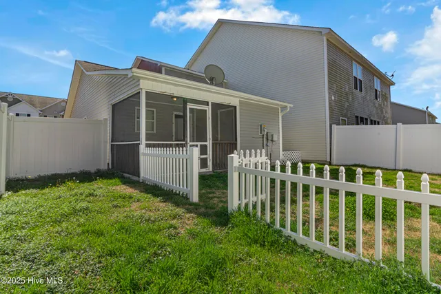 $1,550 | 228 Caldwell Loop, Jacksonville, NC 28546