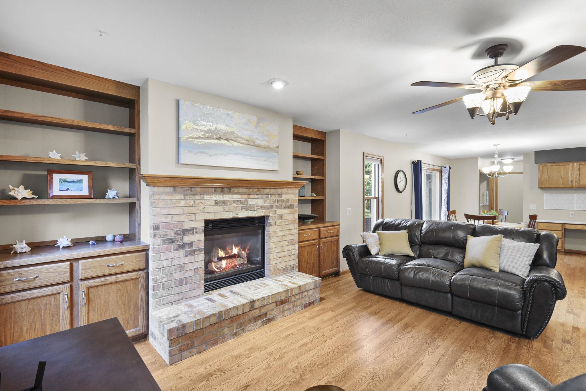435 Ash Street Oregon, WI 53575 - Photo 3 of 40