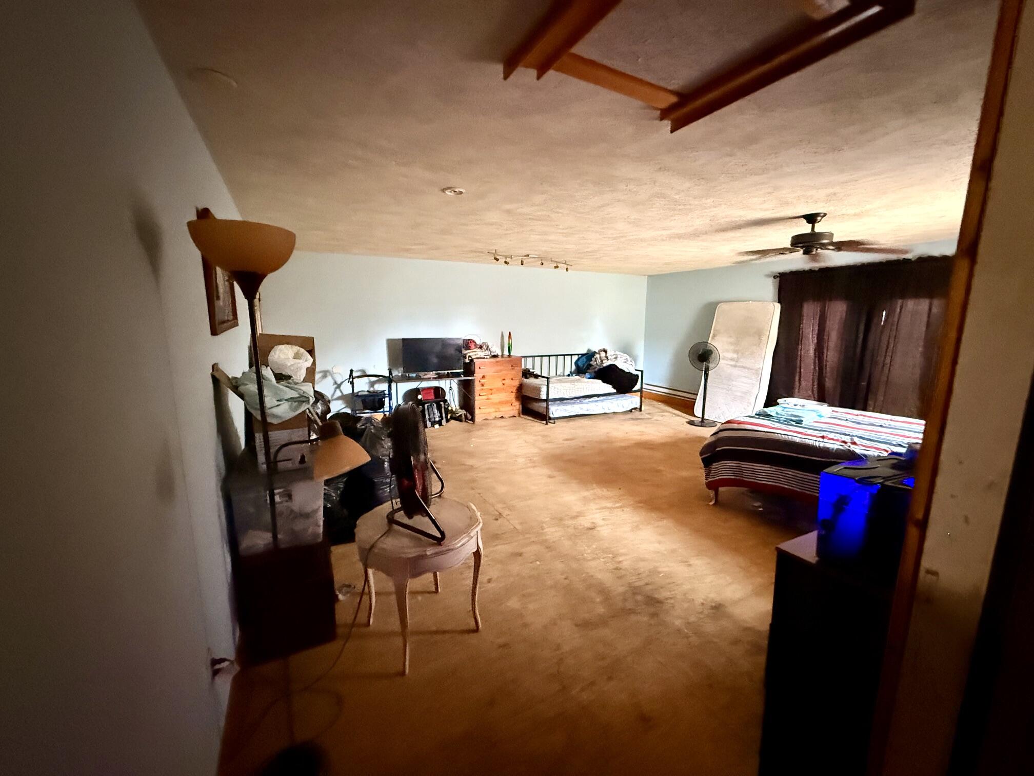 8565 Mt Hope Road Carson City, MI 48811 - Photo 21 of 36 bed3