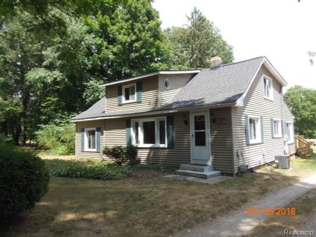 905 County Farm Road Howell, MI 48843 - Photo 1 of 28