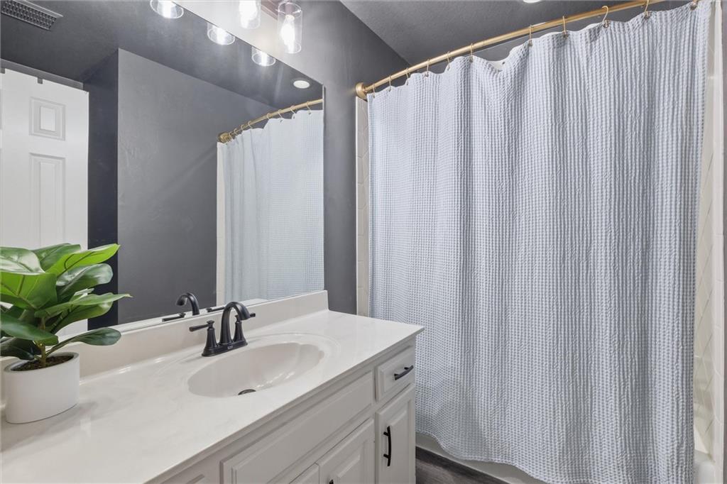 506 Kings Ridge Liberty, MO 64068 - Photo 22 of 37