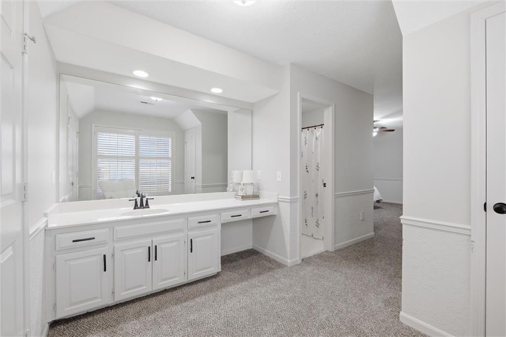 506 Kings Ridge Liberty, MO 64068 - Photo 24 of 37