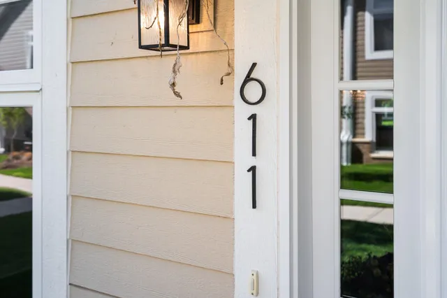 $362,500 | 611 Woodland Drive, Dexter, MI 48130