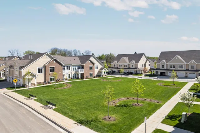 $362,500 | 611 Woodland Drive, Dexter, MI 48130