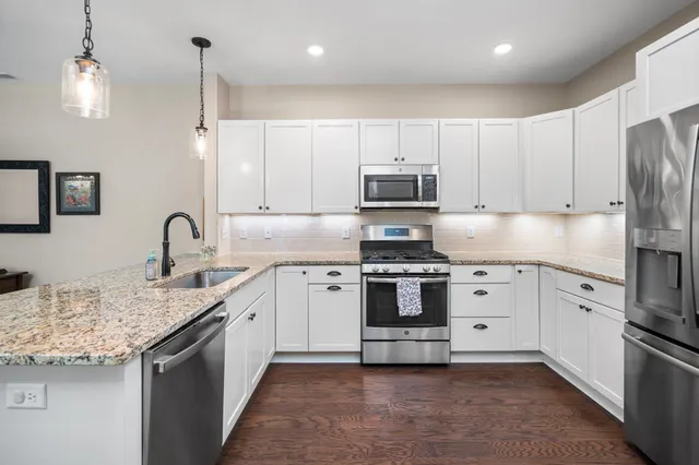 $362,500 | 611 Woodland Drive, Dexter, MI 48130