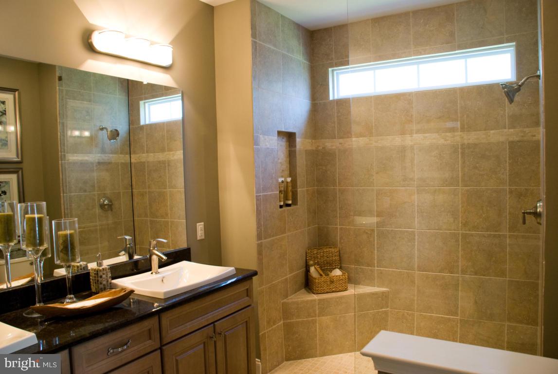 1023 Victory Way, Unit 167 Lititz, PA 17543 - Photo 7 of 15 Gallery Image 7