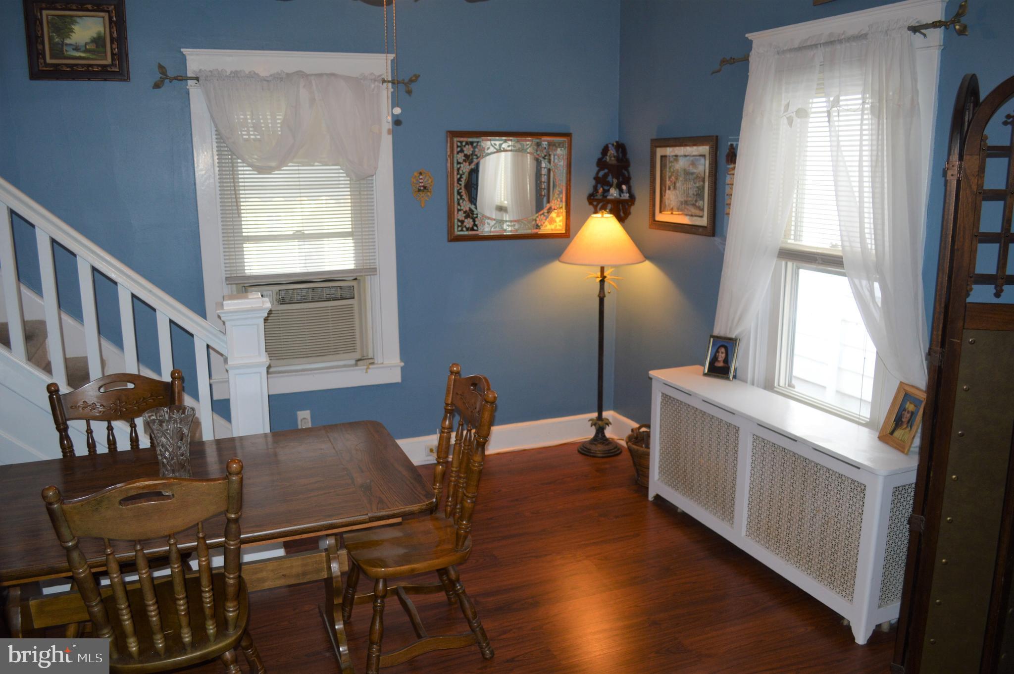 28 West Roland Road Brookhaven, PA 19015 - Photo 15 of 38 Dining rm