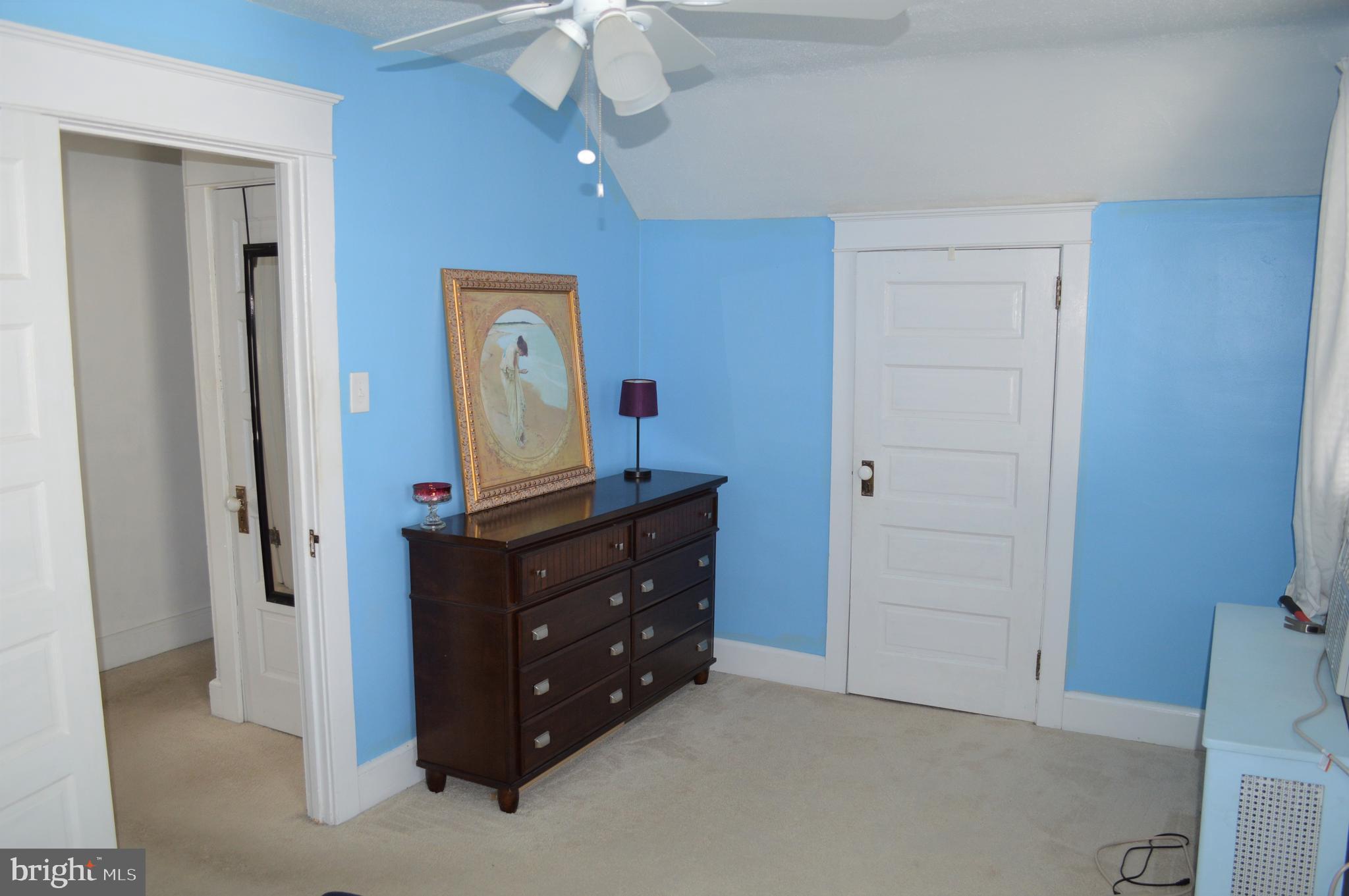 28 West Roland Road Brookhaven, PA 19015 - Photo 27 of 38 Bedrm 2