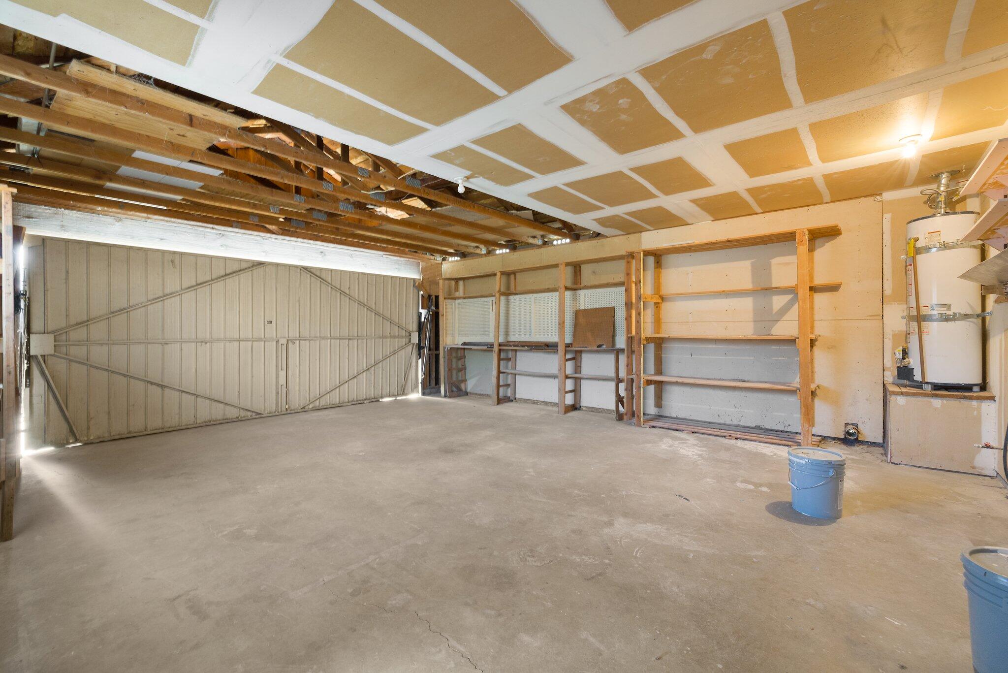 271 North Ruth Street Porterville, CA 93257 - Photo 15 of 27 19-web-or-mls-713A5978
