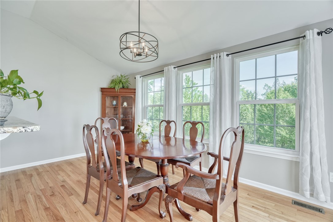 32 Ashlyn Rise Penfield, NY 14450 - Photo 18 of 50 Morning room