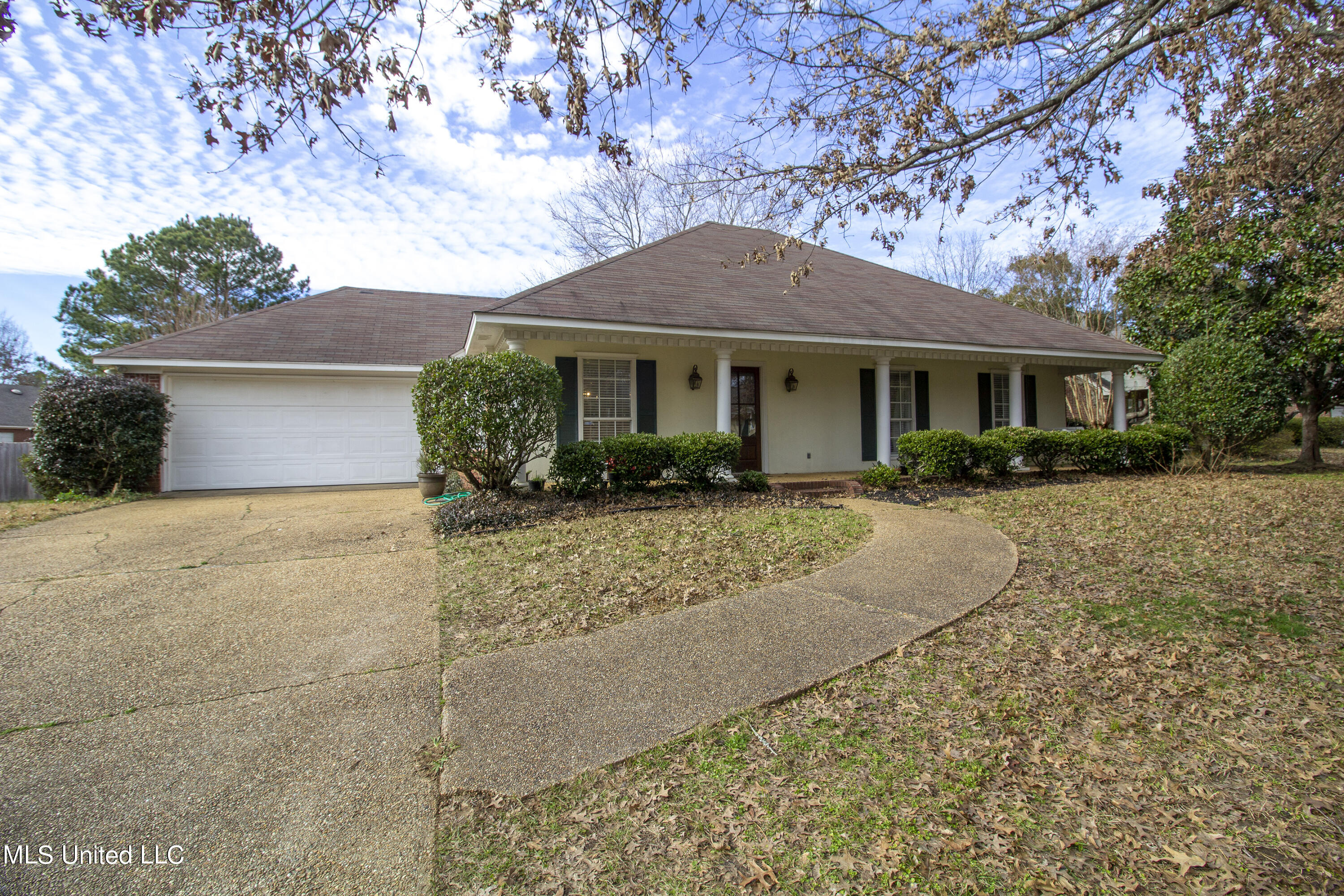 226 Clark Farms Road Madison, MS 39110 - Photo 1 of 19 Front