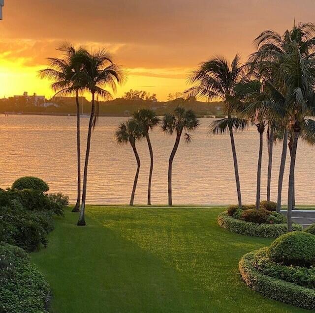 2860 South Ocean Boulevard, Unit 301 Palm Beach, FL 33480 - Photo 25 of 31 thumbnail_IMG_9112