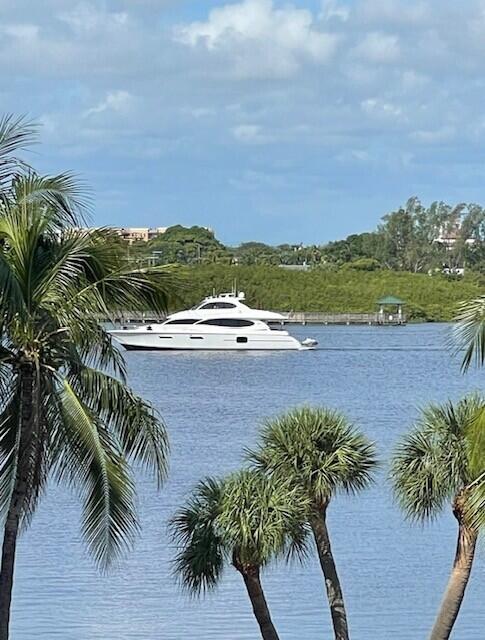 2860 South Ocean Boulevard, Unit 301 Palm Beach, FL 33480 - Photo 26 of 31 thumbnail_IMG_9151