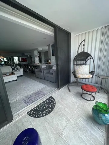 $10,000 | 2860 South Ocean Boulevard, Unit 301, Palm Beach, FL 33480