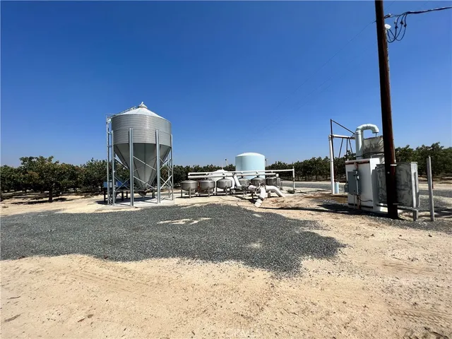 $9,431,350 | 10975 Avenue 16 Alpaugh Ca, Delano, CA 93215