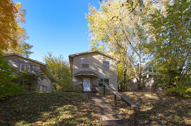 $292,500 | 3419 North 6th Street, Minneapolis, MN 55412