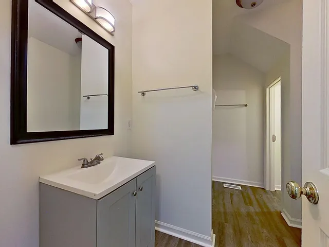 $292,500 | 3419 North 6th Street, Minneapolis, MN 55412