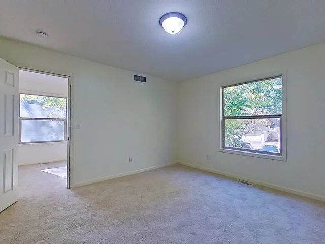 $292,500 | 3419 North 6th Street, Minneapolis, MN 55412