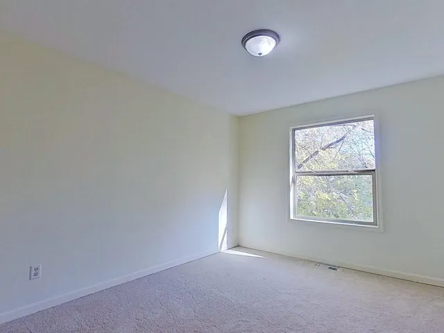 $292,500 | 3419 North 6th Street, Minneapolis, MN 55412