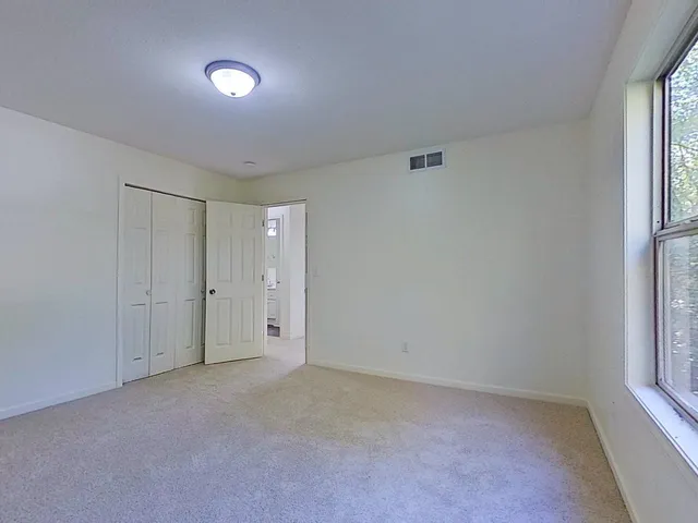 $292,500 | 3419 North 6th Street, Minneapolis, MN 55412