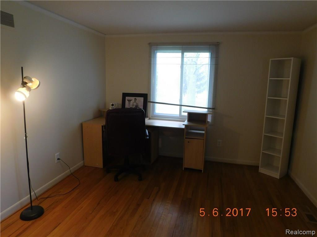 4290 Wendell Road West Bloomfield, MI 48323 - Photo 37 of 50