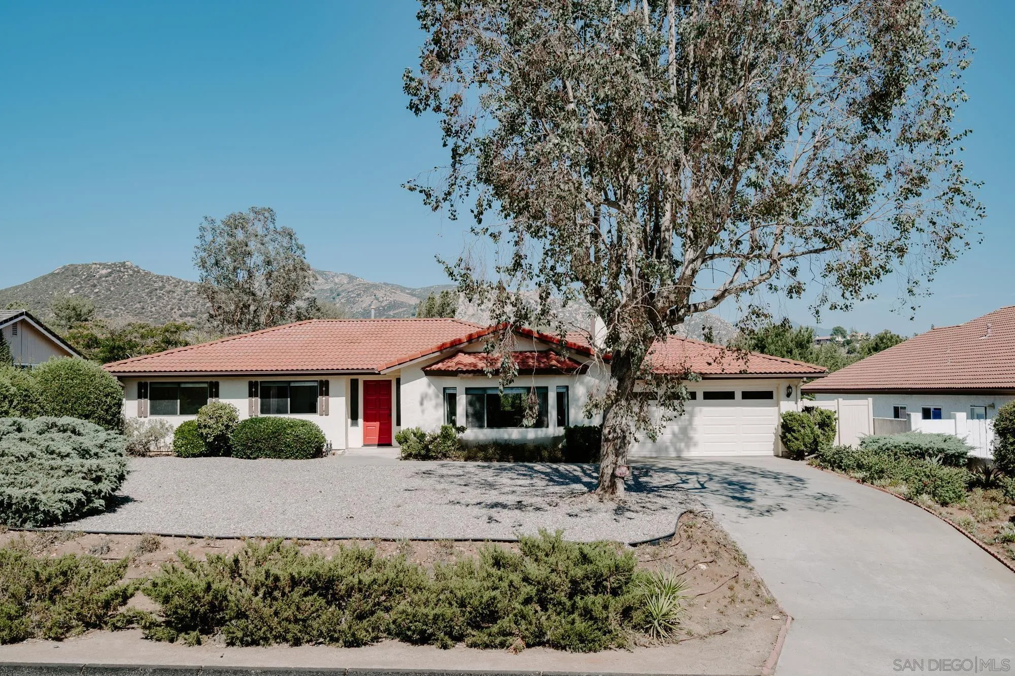24221 Del Amo Road Ramona, CA 92065 - Photo 1 of 29 Gallery Image 1