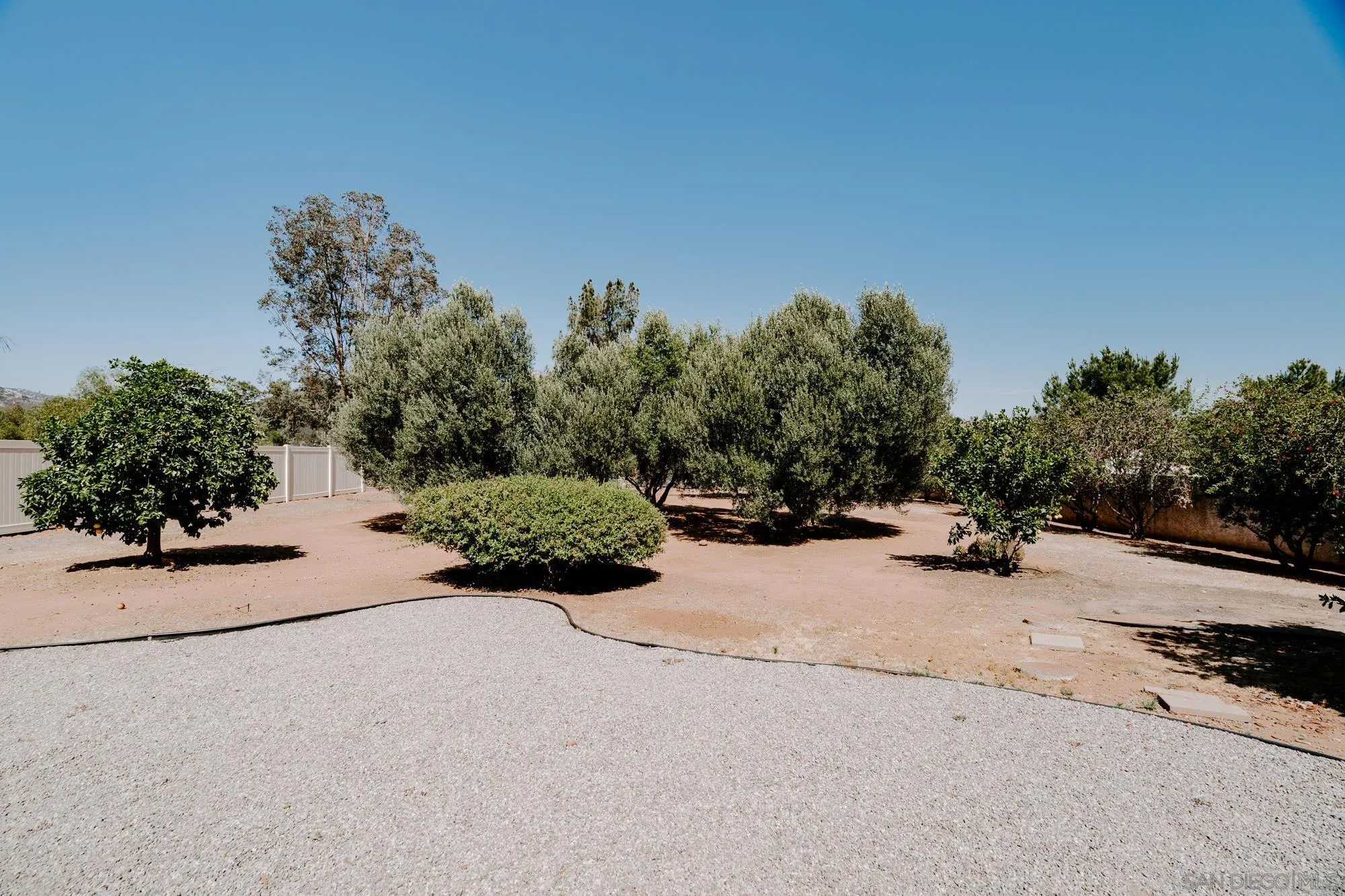 24221 Del Amo Road Ramona, CA 92065 - Photo 24 of 29 Gallery Image 24