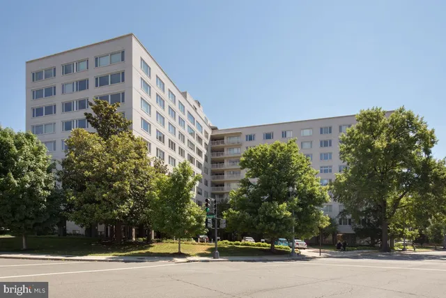 $285,000 | 2475 Virginia Avenue Northwest, Unit 113, Washington, DC 20037