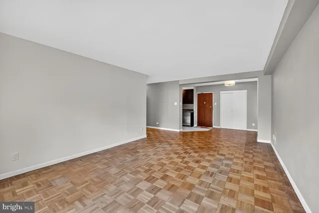 $285,000 | 2475 Virginia Avenue Northwest, Unit 113, Washington, DC 20037