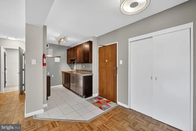 $285,000 | 2475 Virginia Avenue Northwest, Unit 113, Washington, DC 20037