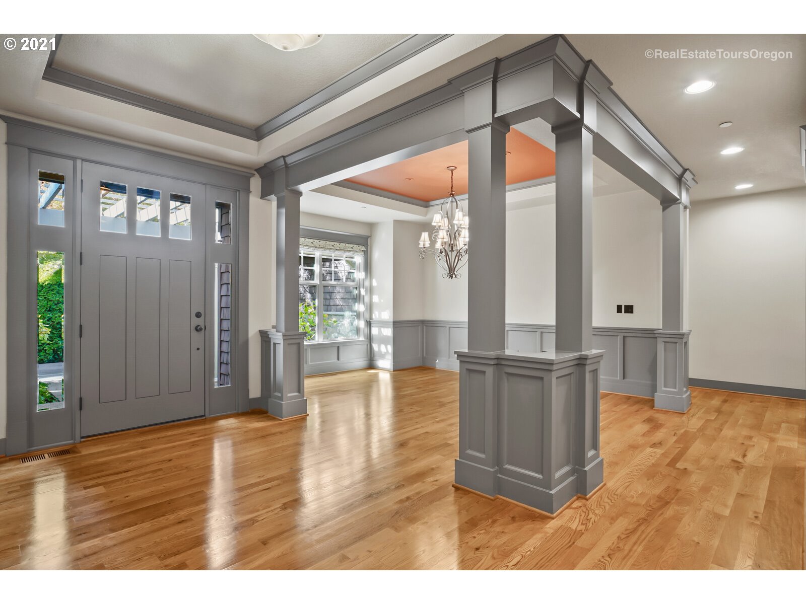 3973 Southwest Childs Road Lake Oswego, OR 97034 - Photo 13 of 32 Gallery Image 13