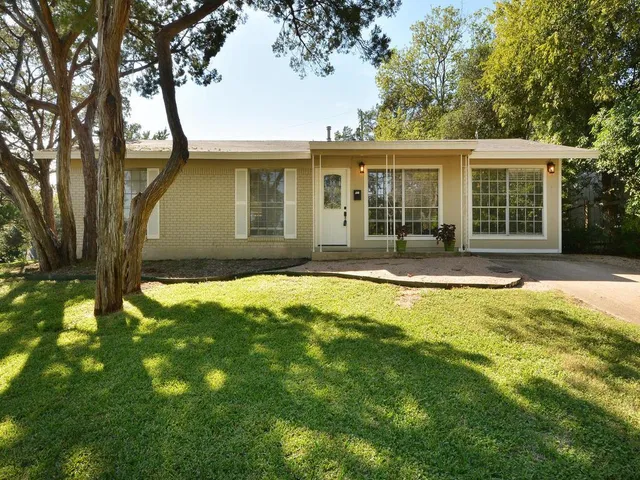 $2,850 | 401 Cherry Hill Drive, Austin, TX 78704