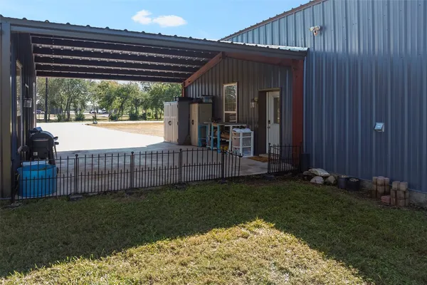 $599,000 | 1416 Avenue L, Santa Fe, TX 77510