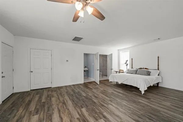 $599,000 | 1416 Avenue L, Santa Fe, TX 77510