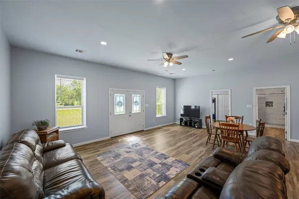 $599,000 | 1416 Avenue L, Santa Fe, TX 77510