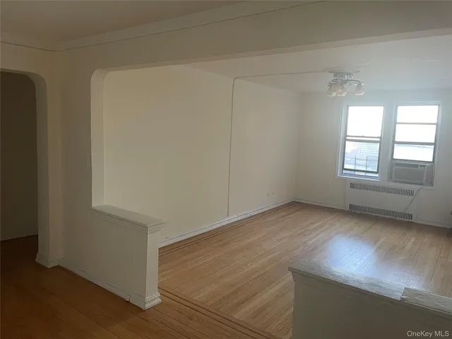 $289,000 | 118-14 83rd Avenue, Unit 3G | Kew Gardens