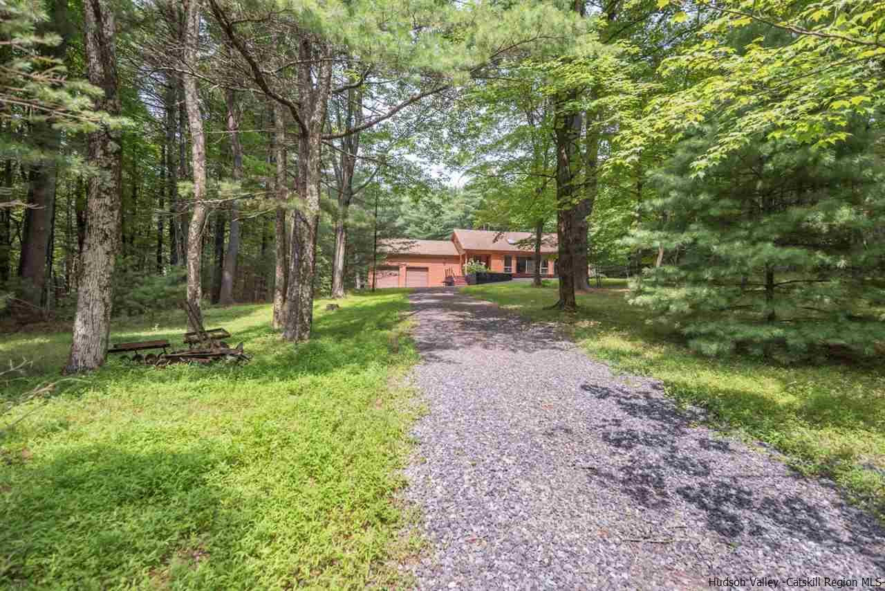 366 Buck Road Stone Ridge, NY 12484 - Photo 26 of 26 a backyard of a house with lots of green space
