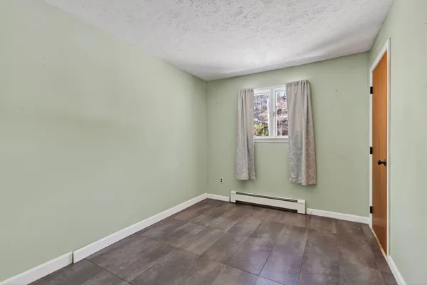 $299,900 | 28 Hanna Drive, Waterboro, ME 04030
